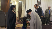 مشاور عالی وزیر آموزش و پرورش با خانواده شهید فانوسی دیدار کرد