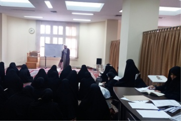 فراخوان ثبت نام چهارمین دوره «تربیت مربی نماز» اعلام شد