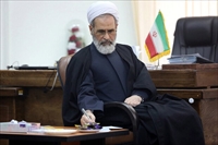 مرحوم فیض گیلانی خدمتی مجاهدانه به نظام اسلامی کرد