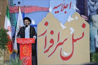  معلمان و دانش آموزان، گفتمان انقلاب اسلامی را جریان سازی کنند