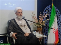 ارتباط و تعامل  چشمگیر روحانیون با دانش‌آموزان از مهم‌ترین جلوه‌های تبلیغ حوزه علمیه است