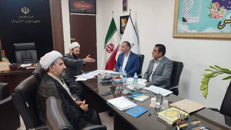 سرمایه‌گذاری در نظام آموزشی و تربیتی تضمین  کننده رشد و پیشرفت کشور است.