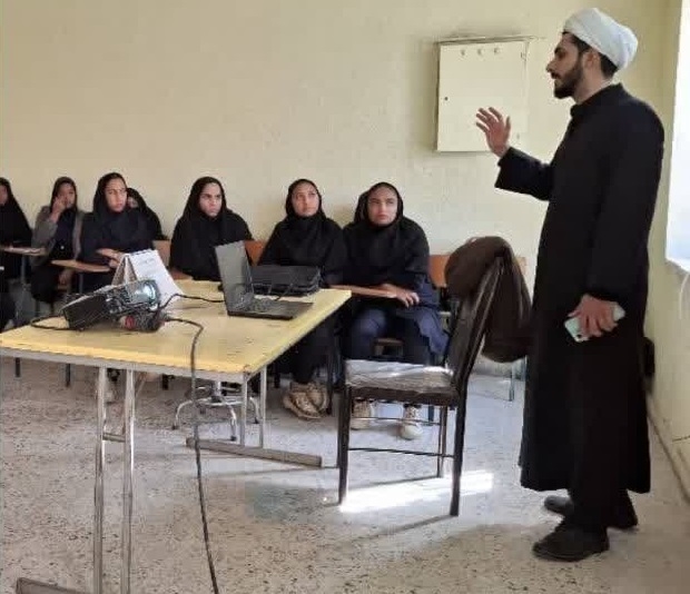 طرح امین سند همکاری موفق حوزه و آموزش و پرورش است